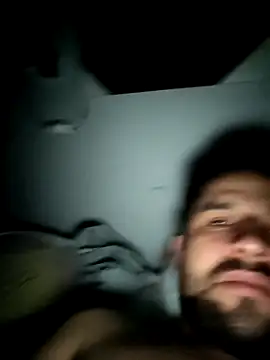 Snapshot of antonsmith_01 chatting on 10.31.25 antonsmith 01 online show from 10.31.25