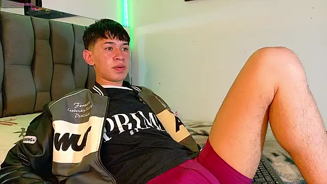 Snapshot of Mr_daren_ chatting on 09.24.25 Mr daren online show from 09.24.25