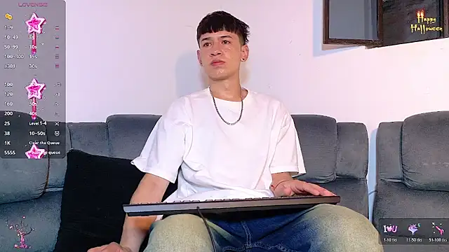 Snapshot of Mr_daren_ chatting on 10.24.25 Mr daren online show from 10.24.25