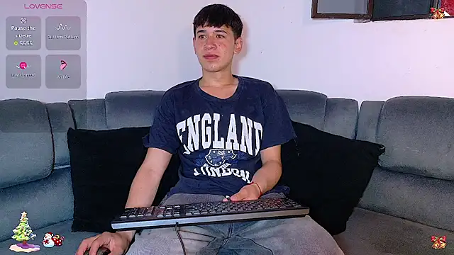 Mr daren  online show from 12.04.25