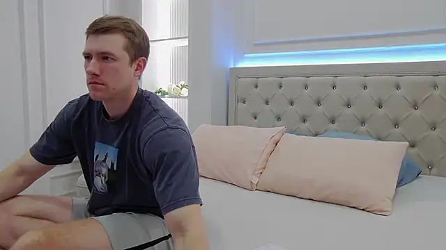 Snapshot of EthanPinkman chatting on 09.21.25 EthanPinkman online show from 09.21.25