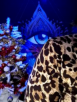 Snapshot of AmazonianMistress chatting on 12.08.24 AmazonianMistress online show from 12.08.24