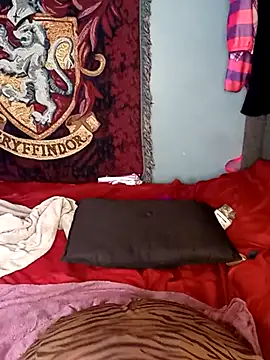 Snapshot of AmazonianMistress chatting on 02.18.25 AmazonianMistress online show from 02.18.25