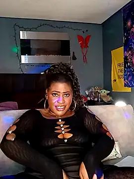 Snapshot of AmazonianMistress chatting on 03.16.25 AmazonianMistress online show from 03.16.25