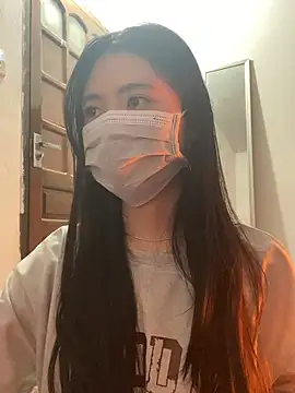 -hanime- online show from 12.18.24