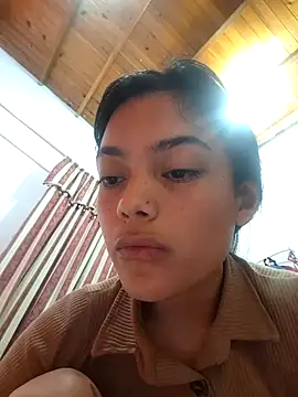 Snapshot of littlemelii chatting on 12.27.24 littlemelii online show from 12.27.24