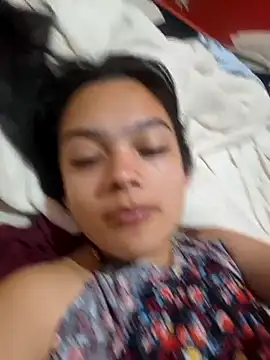 Snapshot of littlemelii chatting on 03.22.25 littlemelii online show from 03.22.25