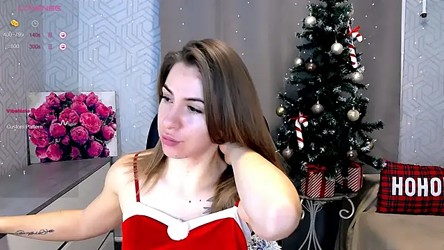 Snapshot of Naughty__Megan chatting on 01.01.25 Naughty Megan online show from 01.01.25