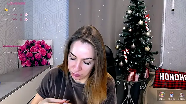 Snapshot of Naughty__Megan chatting on 01.08.25 Naughty Megan online show from 01.08.25