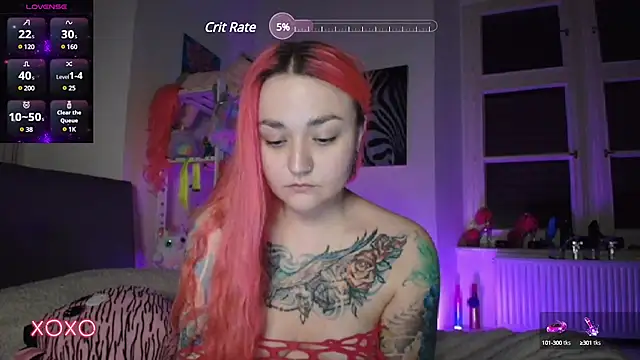 Snapshot of PinkHurricaneOfficial chatting on 02.12.25 PinkHurricaneOfficial online show from 02.12.25