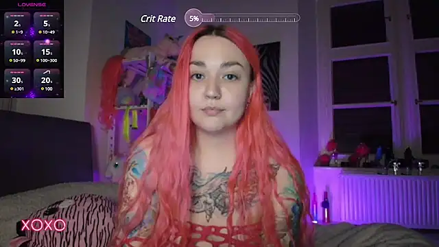 Snapshot of PinkHurricaneOfficial chatting on 02.13.25 PinkHurricaneOfficial online show from 02.13.25