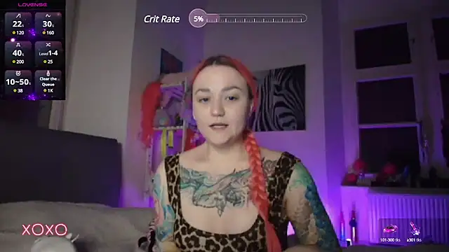 Snapshot of PinkHurricaneOfficial chatting on 02.18.25 PinkHurricaneOfficial online show from 02.18.25