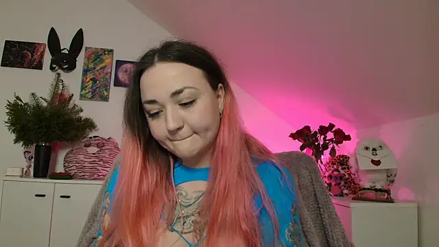 PinkHurricaneOfficial online show from 03.30.26