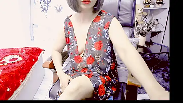 Snapshot of Miu-Le chatting on 05.10.26 Miu-Le online show from 05.10.26