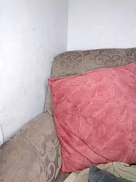 Snapshot of shirazz_najmm chatting on 03.12.25 shirazz najmm online show from 03.12.25