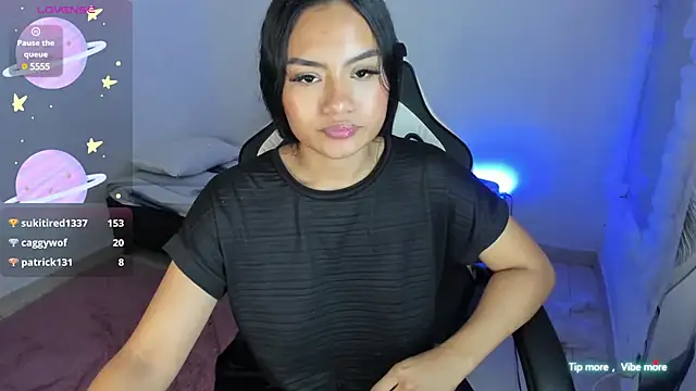 Riana Kean online show from 02.28.25