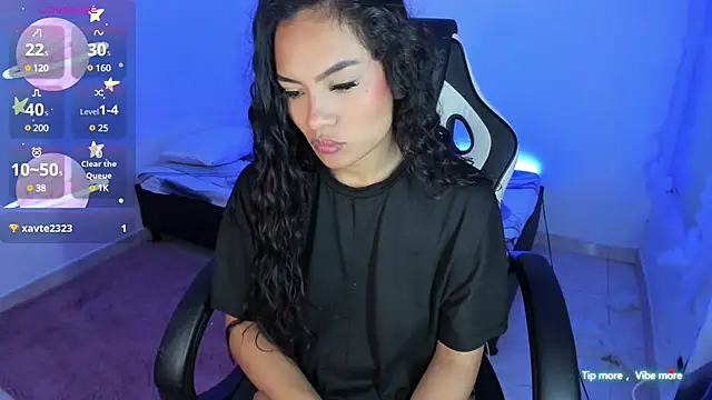 Riana Kean online show from 03.03.25