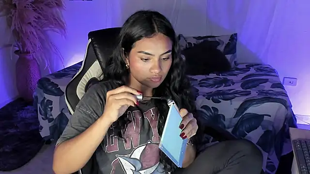 Riana Kean online show from 03.07.26