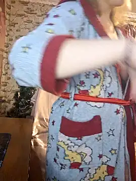 Snapshot of _Kitti_ chatting on 12.25.24  Kitti  online show from 12.25.24