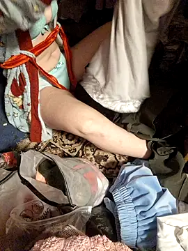 Snapshot of _Kitti_ chatting on 01.17.25  Kitti  online show from 01.17.25