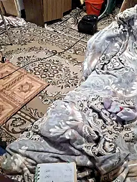 Snapshot of _Kitti_ chatting on 03.13.25  Kitti  online show from 03.13.25