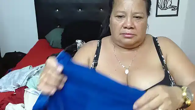 Shanttal0272 online show from 10.21.25