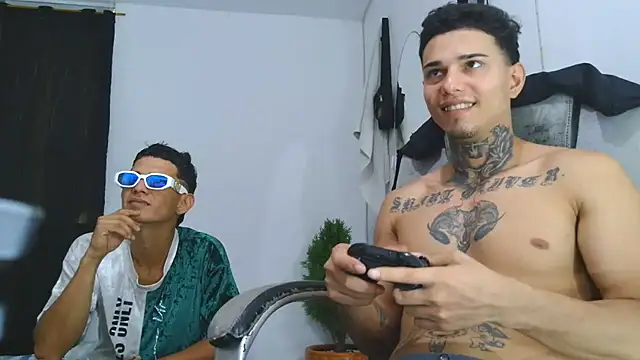 Skartoliver online show from 10.14.25