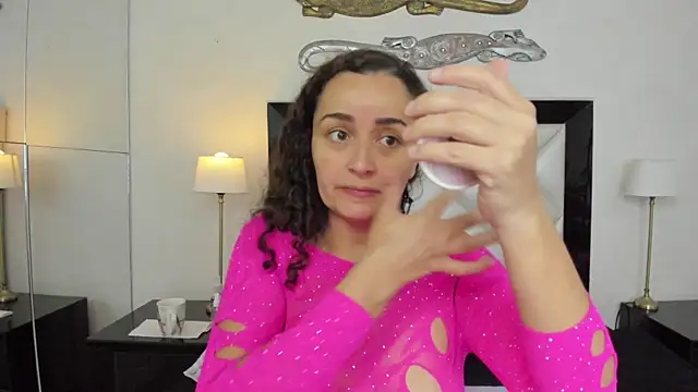  luna  sweet  online show from 03.08.25