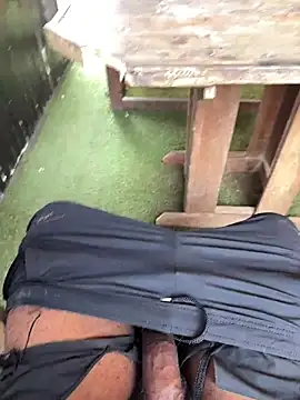 Snapshot of Black-mamba-madingo chatting on 09.25.25 Black-mamba-madingo online show from 09.25.25