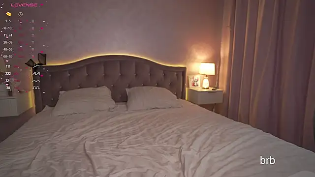  Moon  Shine  online show from 04.03.26