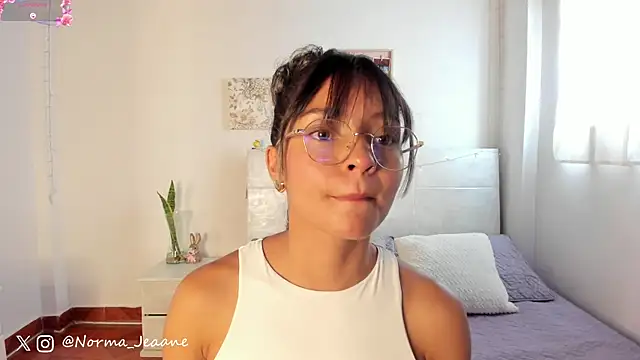 Norma-Jeaane online show from 12.16.24