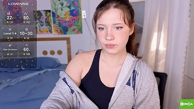 HanahCute online show from 11.21.25