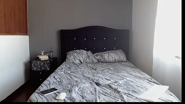 Emilia 1995 online show from 01.11.25