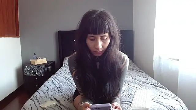 Emilia 1995 online show from 07.14.26