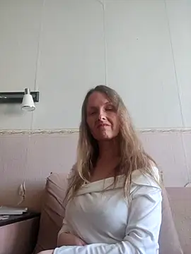 Evelina cute online show from 10.01.25