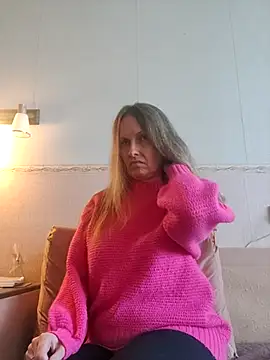 Evelina cute online show from 10.03.25