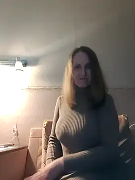 Evelina cute online show from 10.11.25