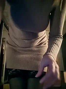 Evelina cute online show from 10.12.25