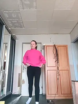 Evelina cute online show from 10.21.25