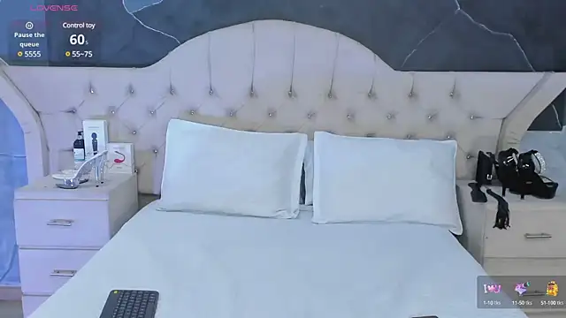 AmberGreyy  online show from 01.28.25