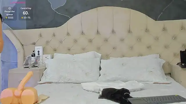 AmberGreyy  online show from 02.07.25