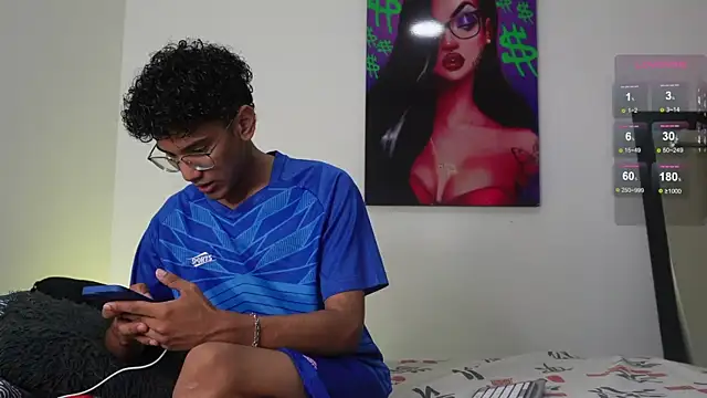 harrytwink18 online show from 12.04.24