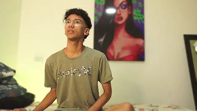 harrytwink18 online show from 12.17.24