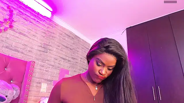 IsabellaBromsS online show from 02.08.25