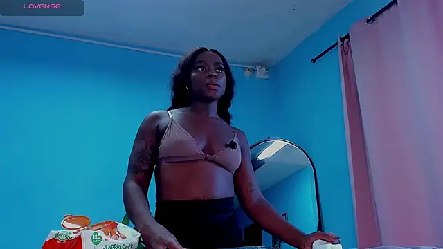 IsabellaBromsS online show from 04.23.26