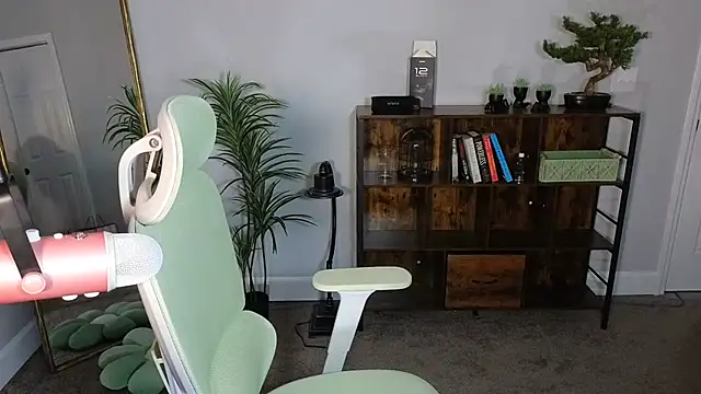 Snapshot of rodeobrii chatting on 10.10.25 rodeobrii online show from 10.10.25