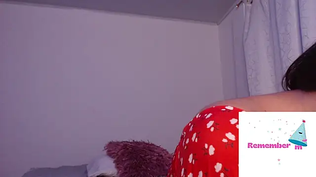 Snapshot of leslie_cs chatting on 12.10.24 leslie cs online show from 12.10.24