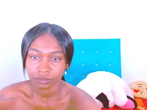 Snapshot of ladypussy69 chatting on 12.12.24 ladypussy69 online show from 12.12.24