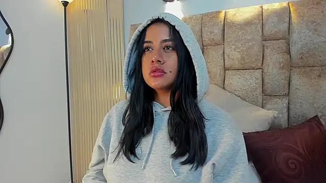 Snapshot of amatista__smith chatting on 10.01.25 amatista smith online show from 10.01.25