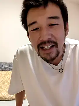 Snapshot of KOUHEY2023 chatting on 01.20.25 KOUHEY2023 online show from 01.20.25